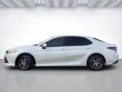 2021 Toyota Camry XLE