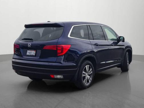 Blue 2017 Honda Pilot EX-L