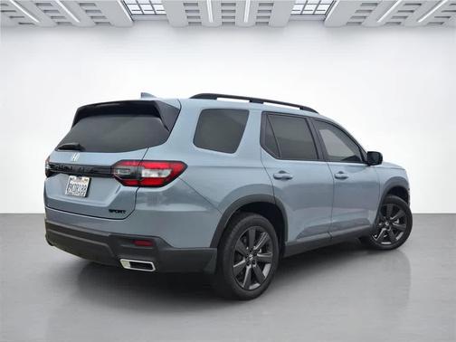 2024 Honda Pilot Sport
