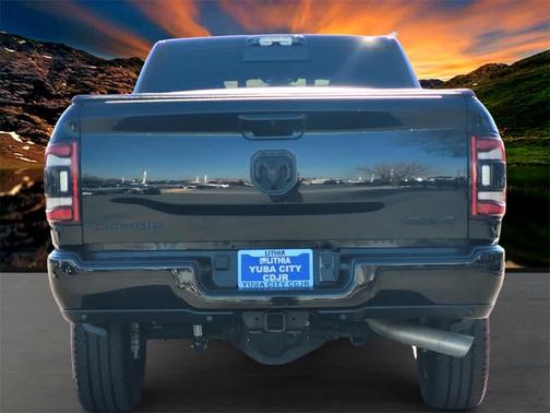 2022 RAM 3500 Laramie