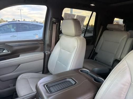 2021 GMC Yukon SLT