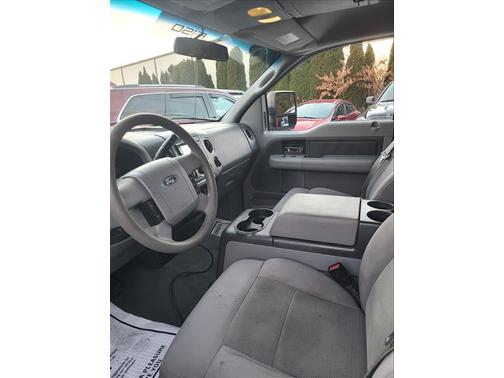 2004 Ford F-150 XLT