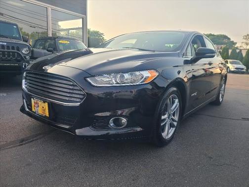 2016 Ford Fusion Hybrid SE