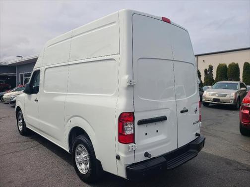 2021 Nissan NV Cargo NV2500 HD SV V6