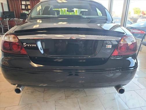 2006 Jaguar S-Type Sport