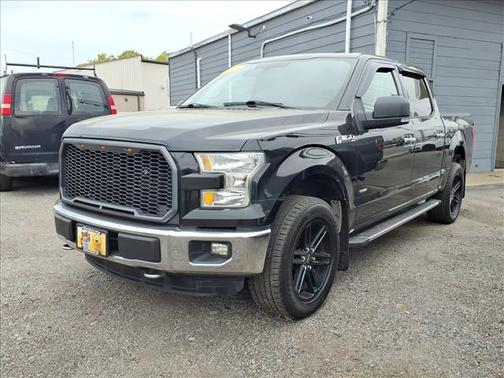 Black 2015 Ford F-150 XLT