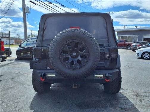 2014 Jeep Wrangler Freedom Edition