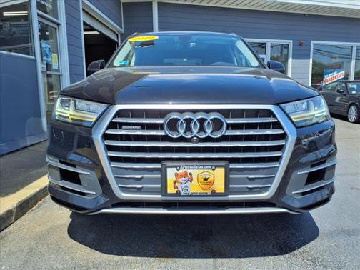 2019 Audi Q7 55 Premium Plus