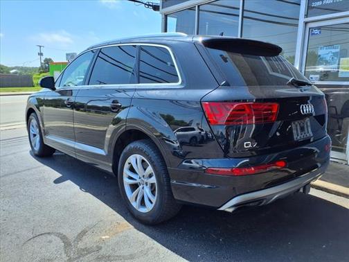 2019 Audi Q7 55 Premium Plus