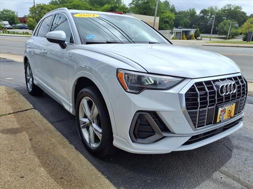 2021 Audi Q3 45 S line Premium