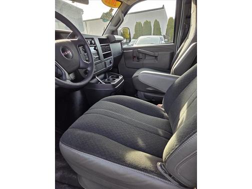 2022 GMC Savana 2500 Work Van