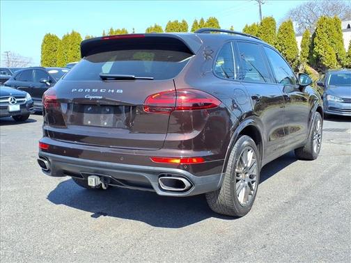 2018 Porsche Cayenne Platinum Edition