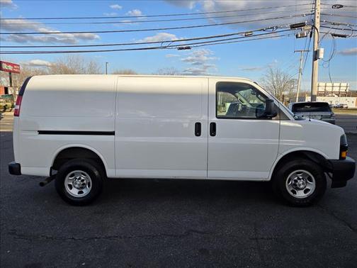 2021 Chevrolet Express 2500 RWD 2500 Regular Wheelbase WT