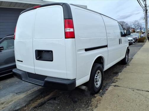 2021 Chevrolet Express 2500 2500