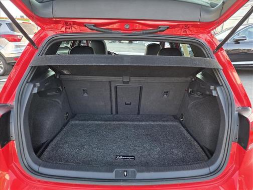 2016 Volkswagen Golf GTI 2.0T SE 4-Door