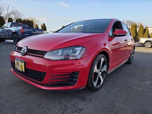 2016 Volkswagen Golf GTI 2.0T SE 4-Door