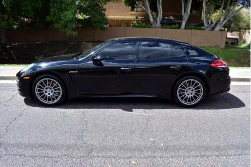 2014 Porsche Panamera