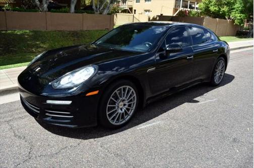 2014 Porsche Panamera