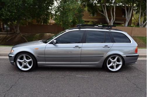2004 BMW 325 325i