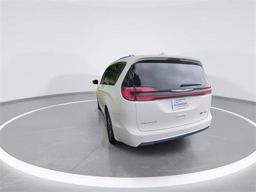 2021 Chrysler Pacifica Hybrid Touring L