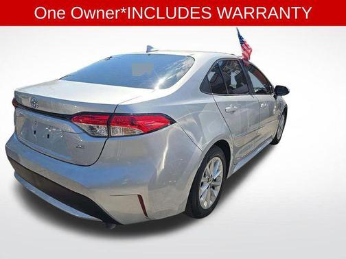 Classic Silver Metallic 2022 Toyota Corolla LE