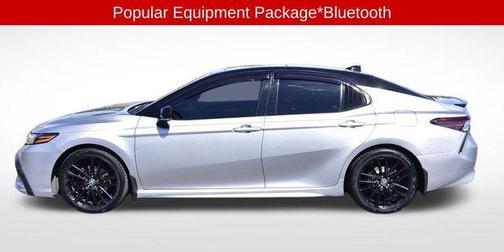 Celestial Silver/Midnight Black Metallic 2021 Toyota Camry XSE