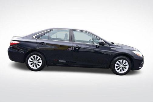2017 Toyota Camry Hybrid LE