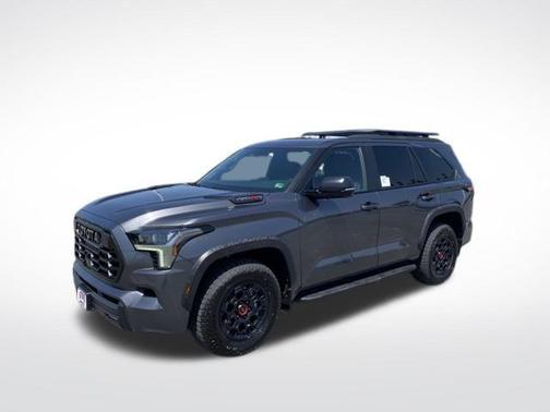 2025 Toyota Sequoia Base
