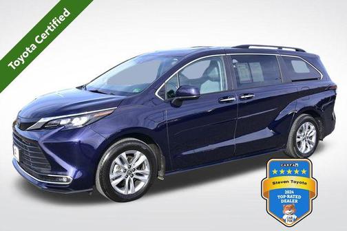 2024 Toyota Sienna XLE