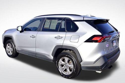 2023 Toyota RAV4 Hybrid XLE