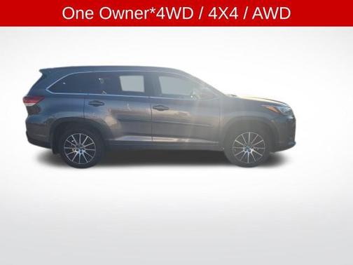 2018 Toyota Highlander SE