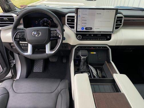 2023 Toyota Tundra Hybrid Capstone
