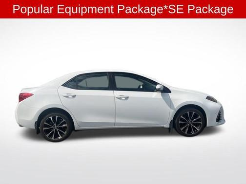Super White 2017 Toyota Corolla SE
