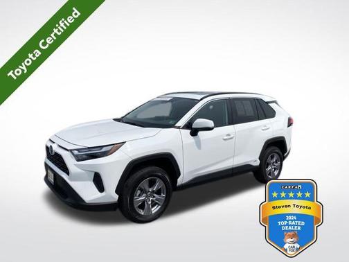 2022 Toyota RAV4 Hybrid XLE