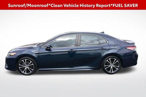 2018 Toyota Camry Hybrid SE