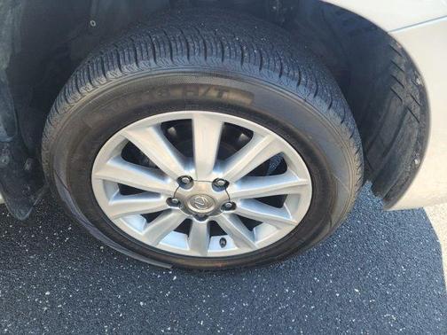 Mercury Metallic 2011 Lexus LX 570 Base
