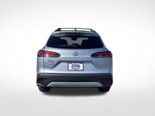 2025 Toyota Corolla Cross XLE