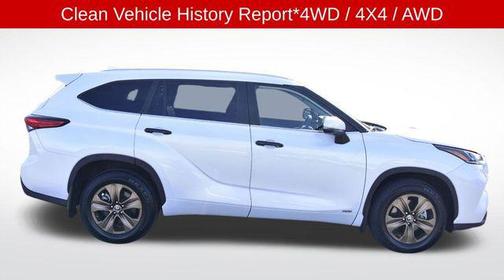2023 Toyota Highlander Hybrid XLE