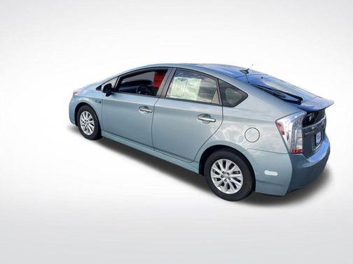 2013 Toyota Prius Plug-in Advanced