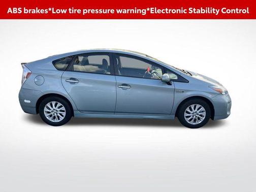 2013 Toyota Prius Plug-in Advanced