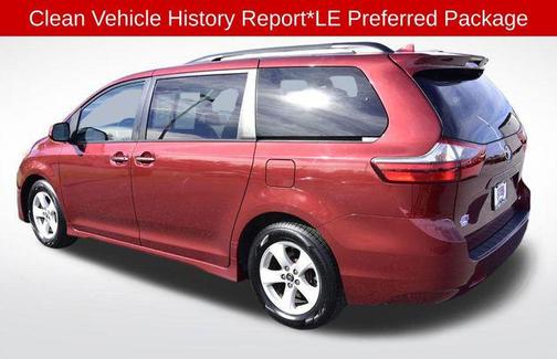 2020 Toyota Sienna LE
