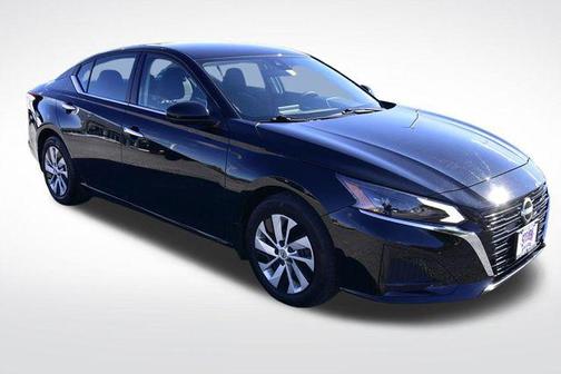 2023 Nissan Altima S FWD