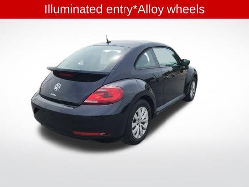 2018 Volkswagen Beetle 2.0T S