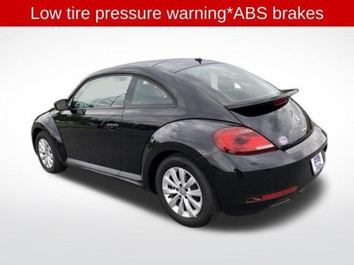 2018 Volkswagen Beetle 2.0T S