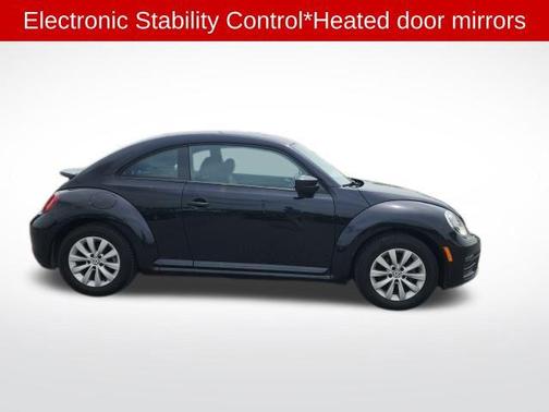 2018 Volkswagen Beetle 2.0T S