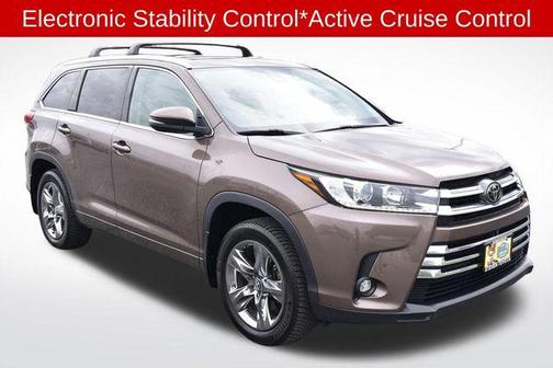 2019 Toyota Highlander Limited Platinum
