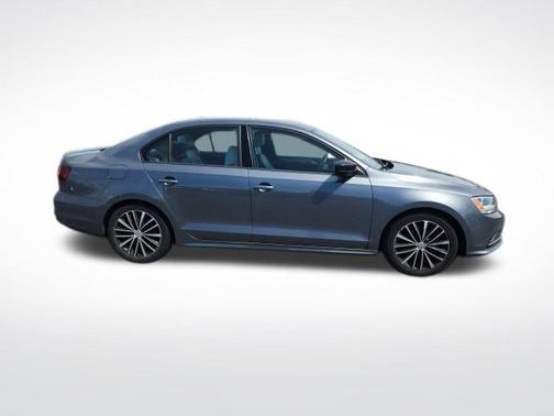 2016 Volkswagen Jetta 1.8T Sport