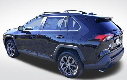 2023 Toyota RAV4 Hybrid XLE Premium