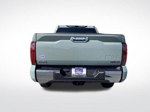 2025 Toyota Tundra Hybrid 1794 Edition