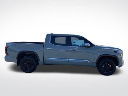 2025 Toyota Tundra Hybrid 1794 Edition